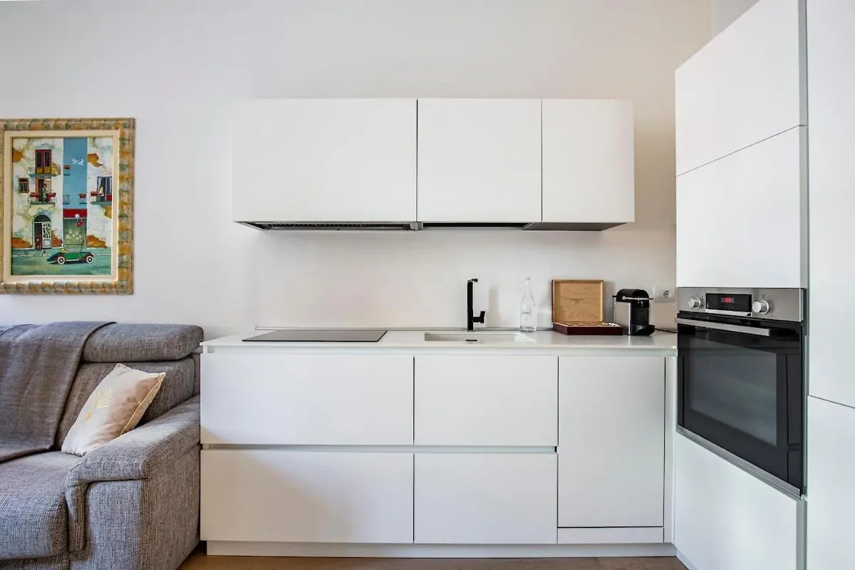 Appartement Suite Mico-5Min Sansiro-8Min Duomo Milaan